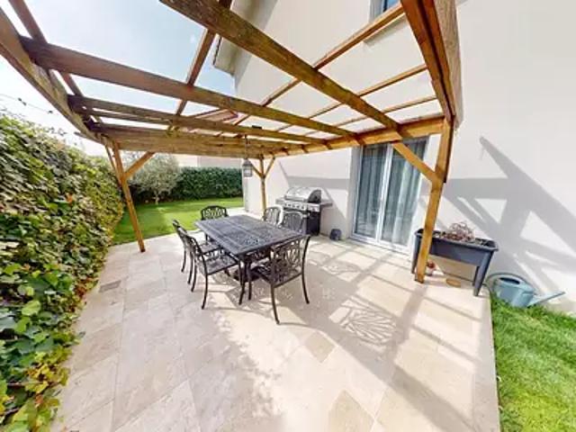 Maison vente à Grenoble, Tencin