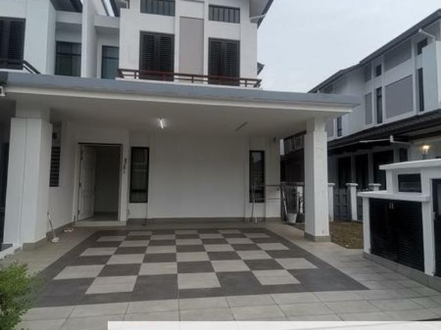 House for rent in Kajang, Langat