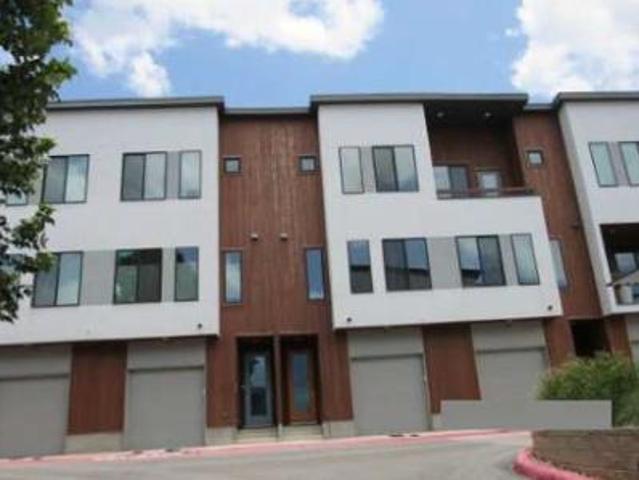 Condo for sale in Leesville, Texas