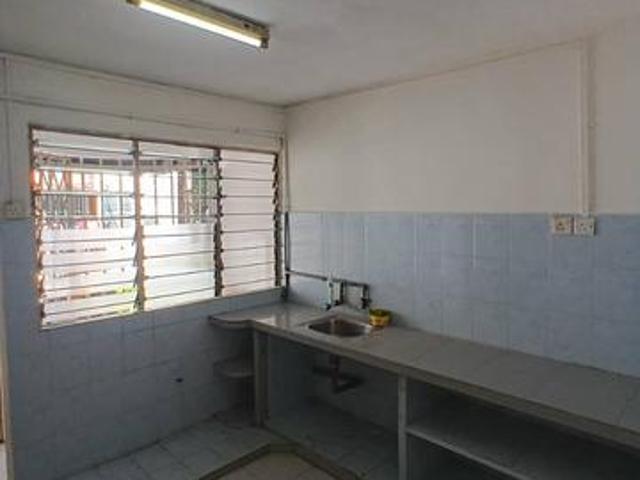 Flat for sale in Wellesley, Penang