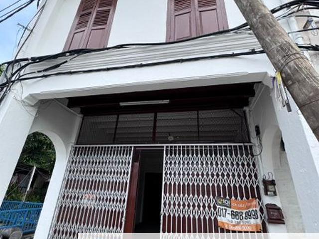 Shop for rent in Malaka