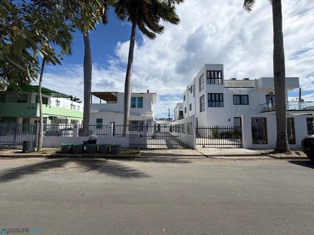 House for sale in San Juan