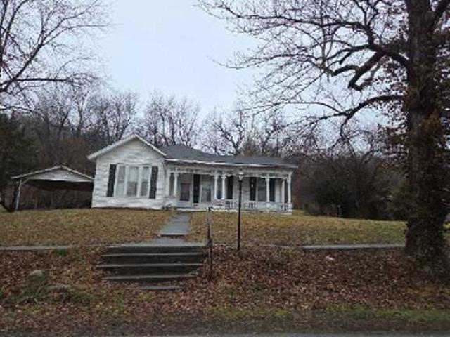 House for sale in Newllano, Missouri