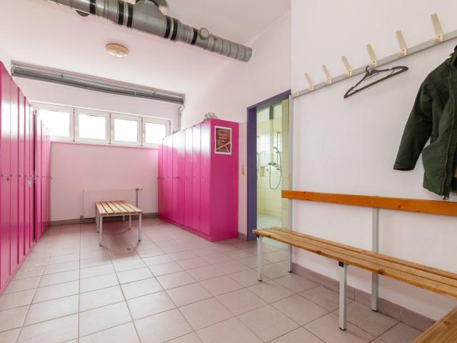 Gewerbe mieten in Schwechat, Niederösterreich