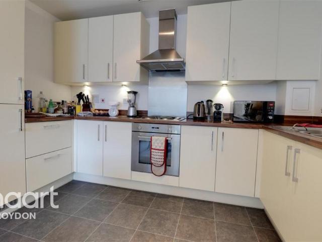 House for rent in London Borough of Croydon, Greater London
