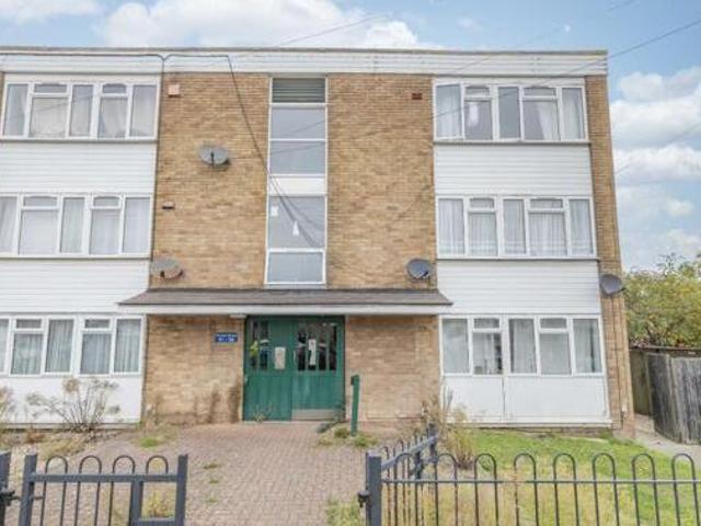 House for sale in Barracks, The Bridge