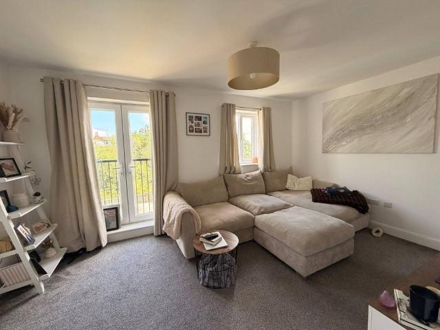 House for rent in Lindley, West Yorkshire