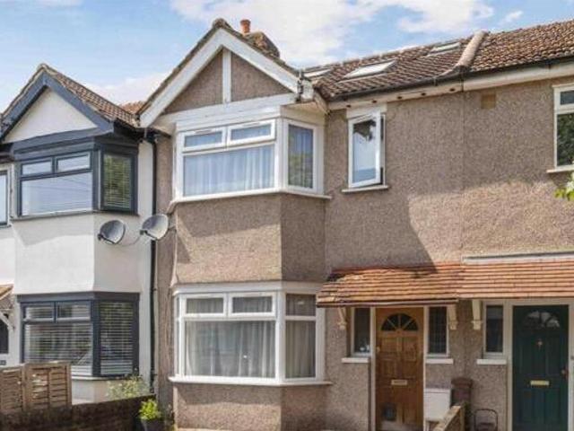 House for sale in Kingston Upon Thames, Greater London