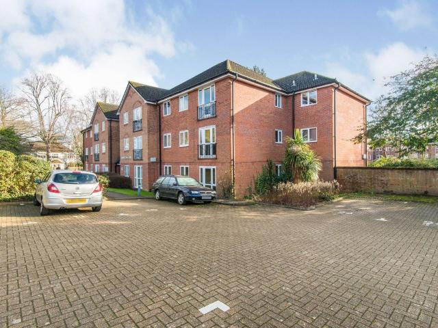Apartment for rent in Westwood Park, City Of Southampton