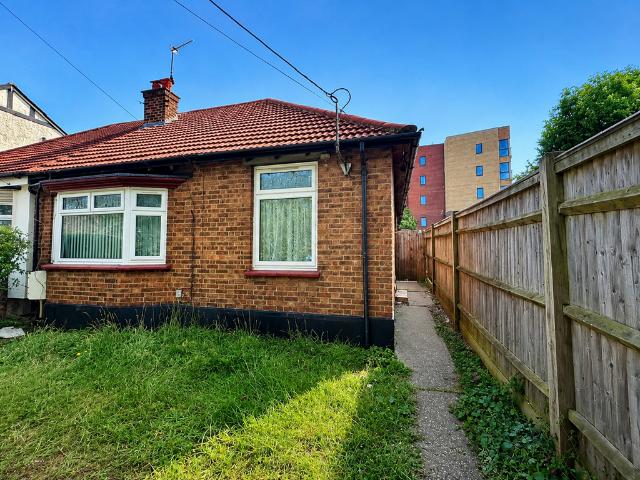 House for rent in Vange, Essex