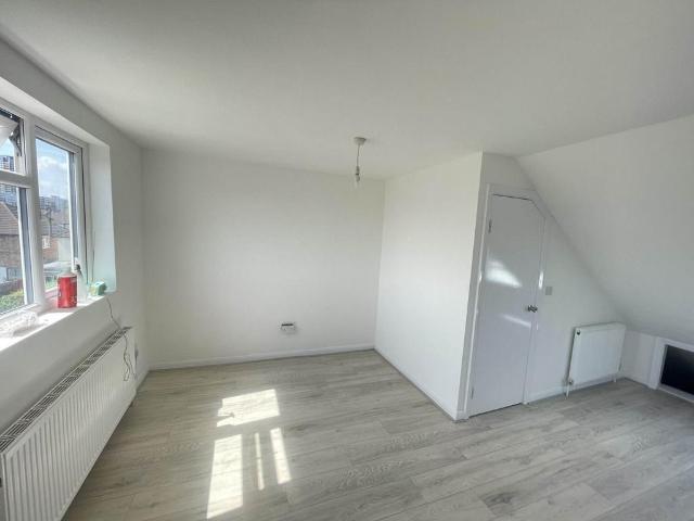 House for rent in London Borough of Hounslow, Osterley