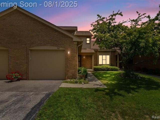 Condo for sale in Rochester Hills