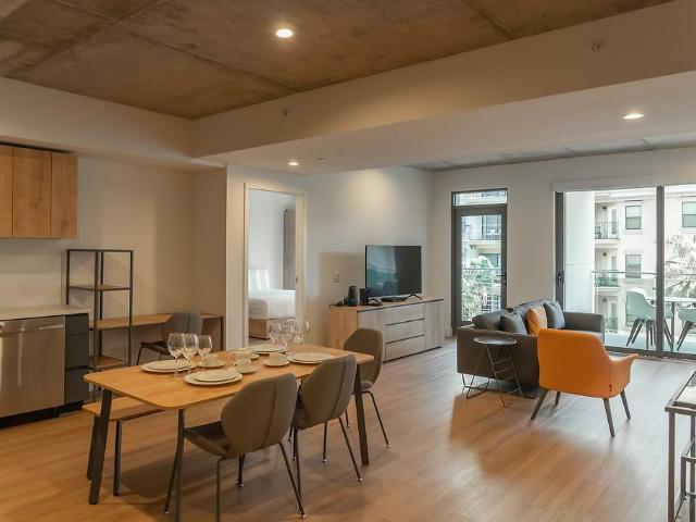 Apartment for rent in Canoga Park, California