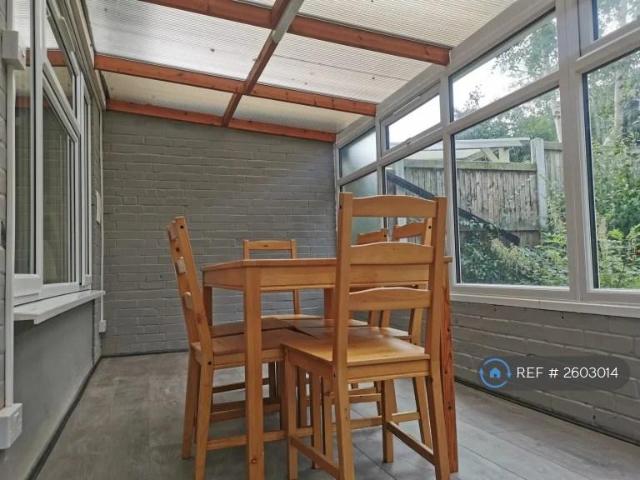 House for rent in Hales Place, The Bridge
