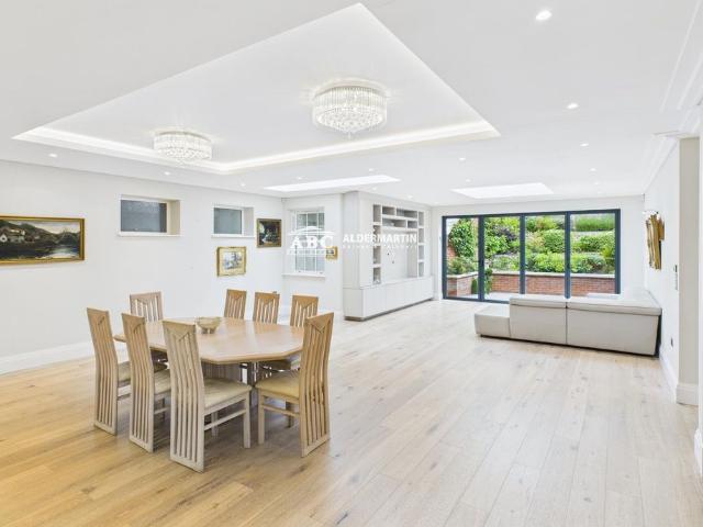 Apartment for rent in Cat Hill, Isle Of Man