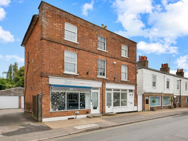 Apartment for rent in Tenterden, Ashford