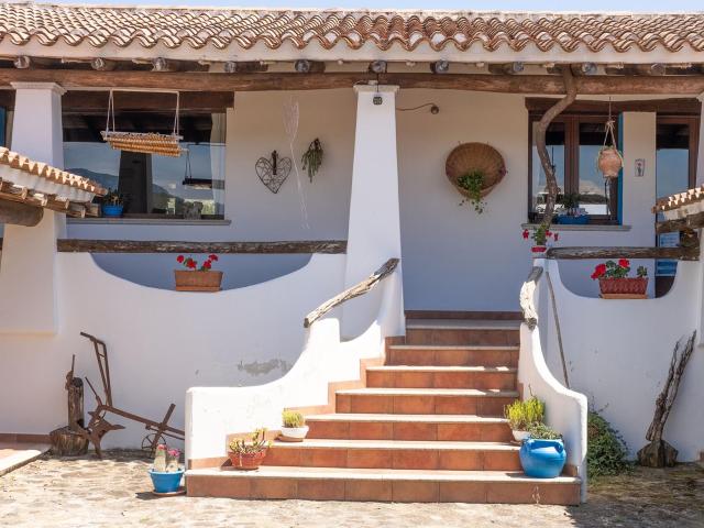 Casa in vendita a Loculi, Sardigna/Sardegna