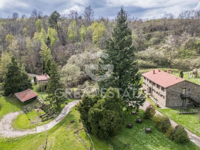 Casa in vendita a Castelfranco Piandiscò, Toscana