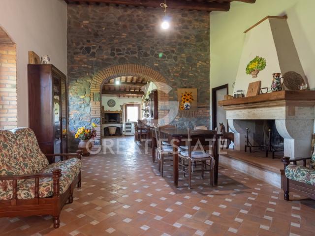 Casa in vendita a Castel Giorgio, Umbria