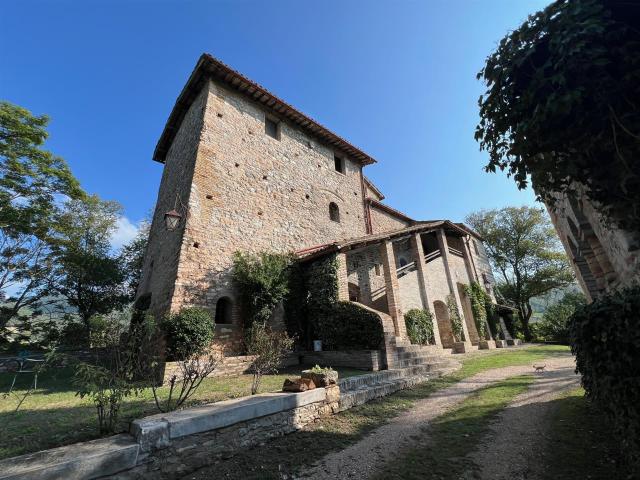 Casa in vendita a Monte Celso, Marche