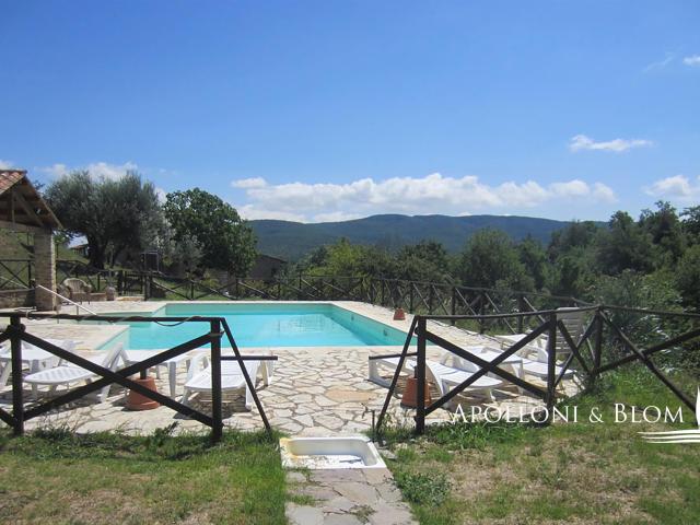 Casa in vendita a Piegaro, Umbria