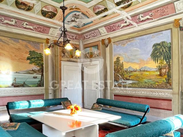 Casa in vendita a Larderello, Toscana