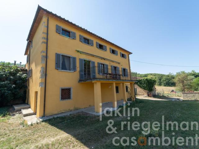 Casa in vendita a Palazzo Del Pero, Toscana