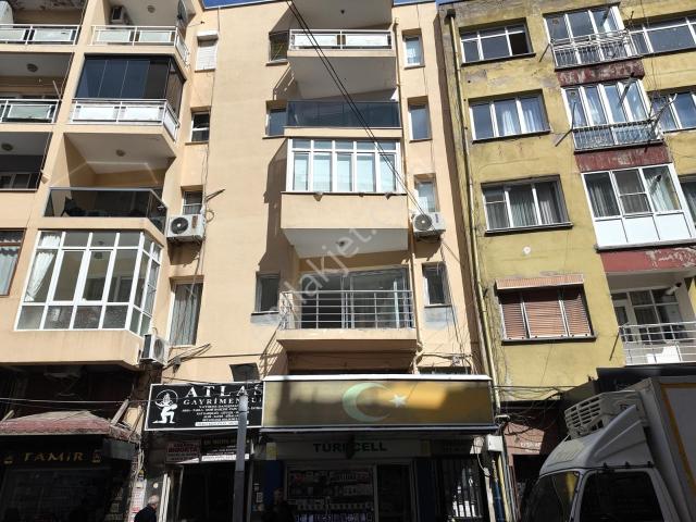 Akhisar, Manisa içerisinde satılık mülk