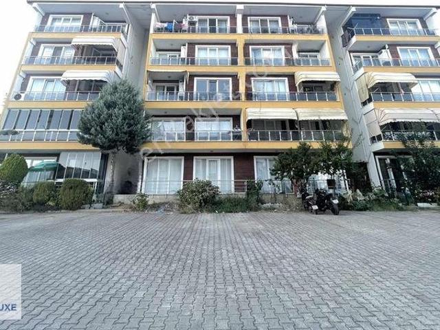 İzmit, Kocaeli içerisinde satılık mülk
