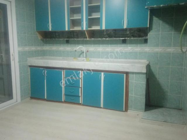 Çay Mahallesi, Bayraklı içerisinde kiralık mülk