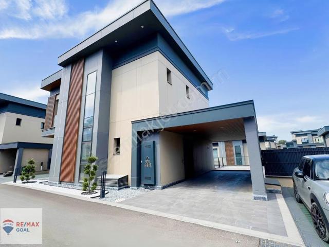 Tuzla, İstanbul içerisinde satılık Villa