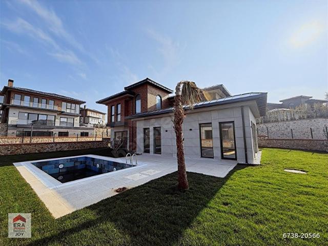 Tuzla, İstanbul içerisinde satılık Villa