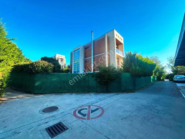 Tuzla, İstanbul içerisinde satılık Villa