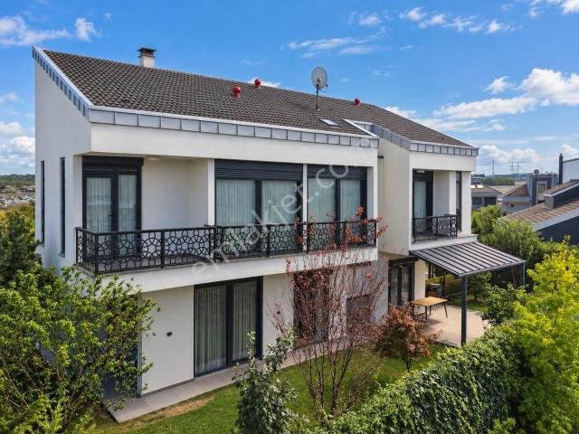 Tepeören Mahallesi, Tuzla içerisinde satılık Villa