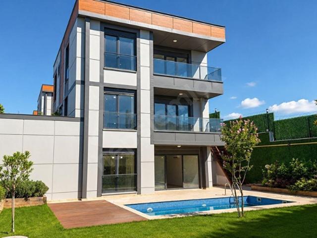 Tuzla, İstanbul içerisinde satılık Villa