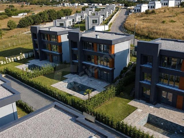 Tuzla, İstanbul içerisinde satılık Villa