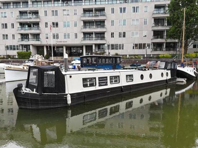 House for sale in City of London, Greater London
