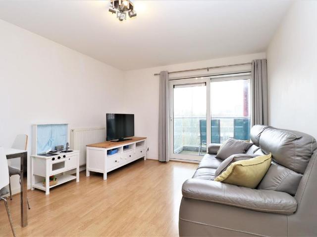 House for rent in Ratcliffe, Limehouse