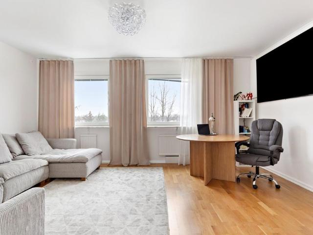 Rum hyra i Huddinge, Stockholm