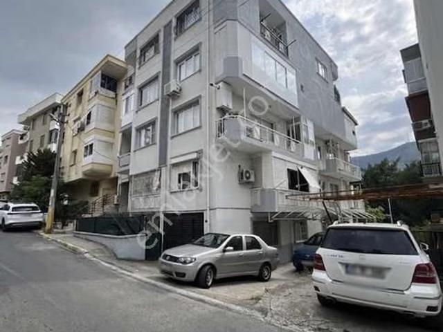 Balçova, İzmir içerisinde satılık mülk