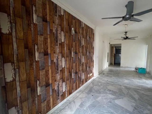 Flat for sale in Country Heights Damansara, Kuala Lumpur
