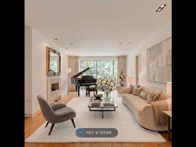 House for rent in West Hampstead, Greater London