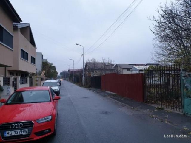 Teren vânzări în Romani