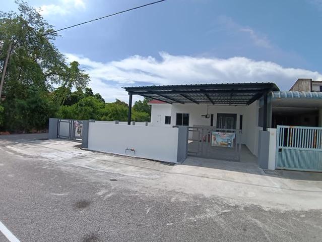 Terraced House for sale in Wellesley, Penang