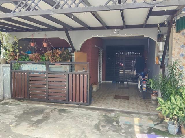 Terraced House for sale in Tringganu