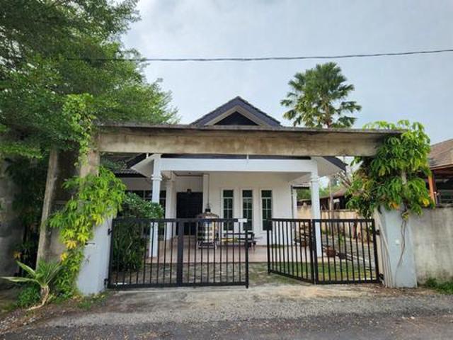 Bungalow for sale in Tringganu
