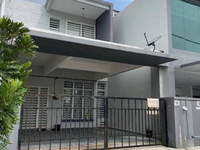 Terraced House for sale in Kuantan