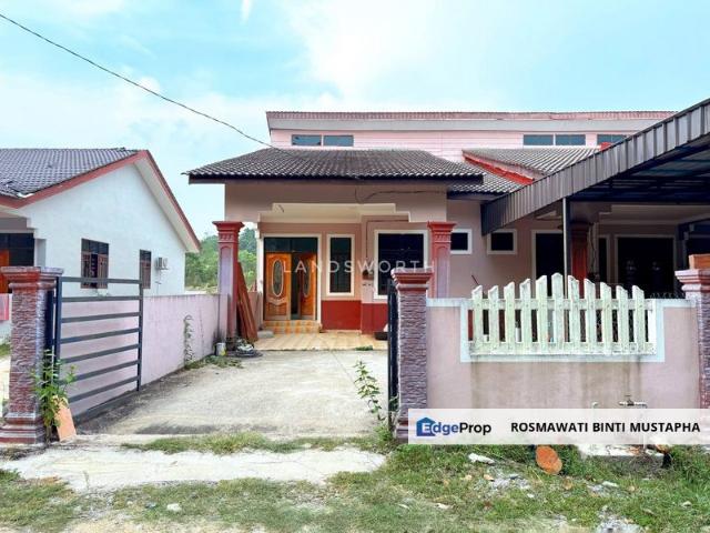 House for sale in Tanah Merah