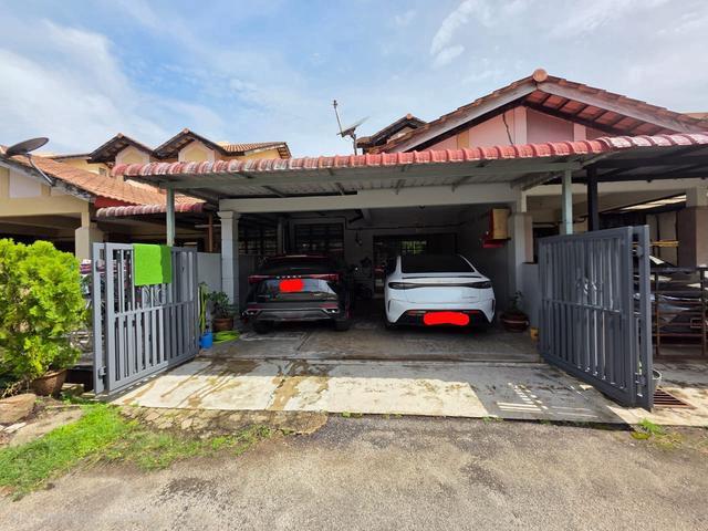 Terraced House for sale in Balok, Pahang