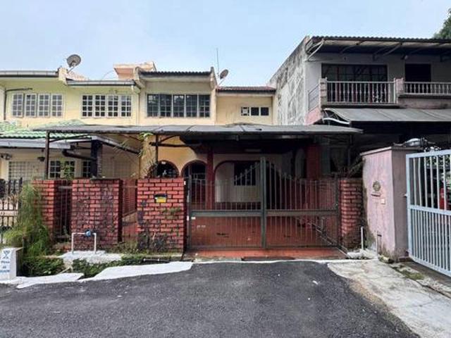 Terraced House for sale in Shah Alam, Petaling